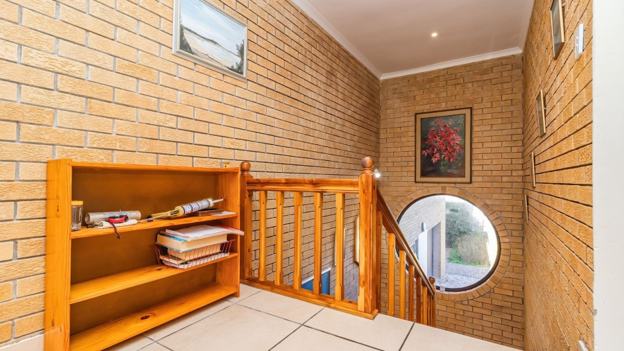 3 Bedroom Property for Sale in Kleinmond Western Cape